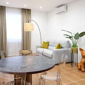 Apartman Aroma Apartment, Maschio Angioino-porto Di